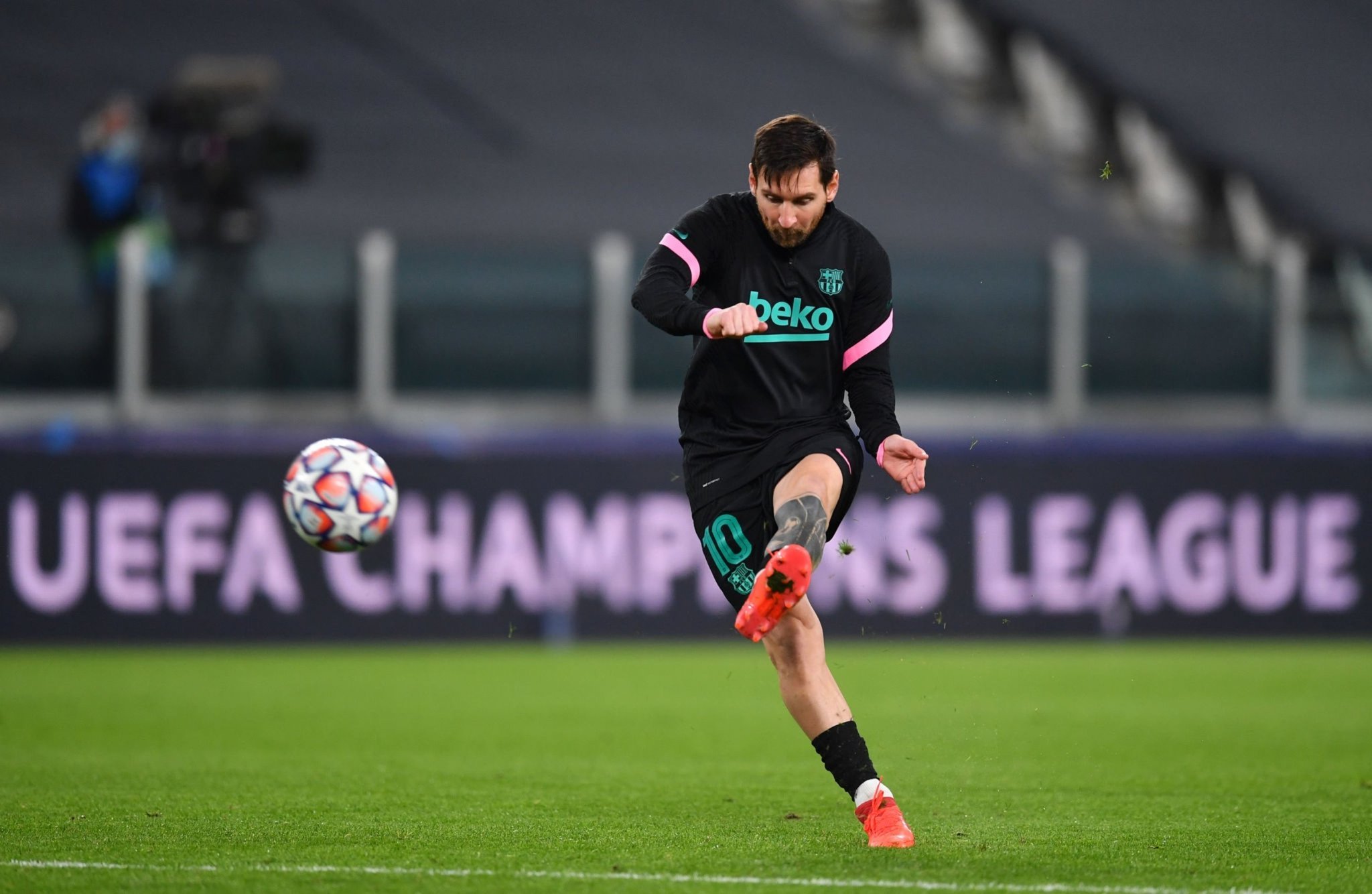 乏优秀的球 乏优秀的球