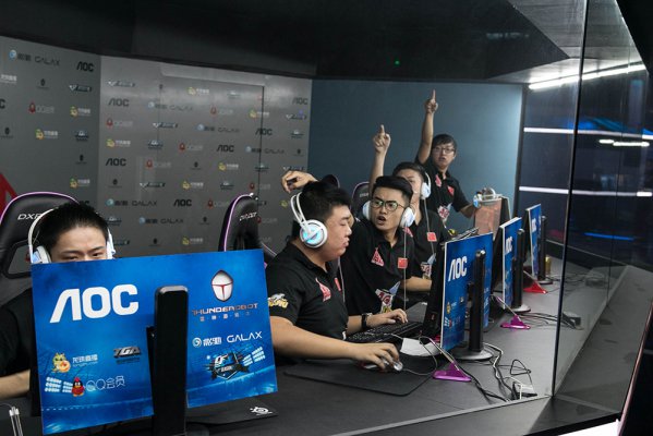 承担改变节 承担改变节